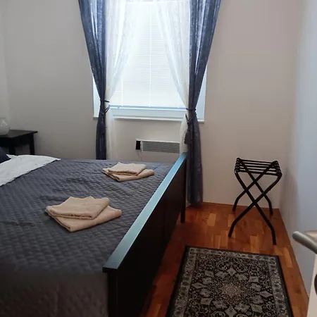 Vila Apartman Kika *