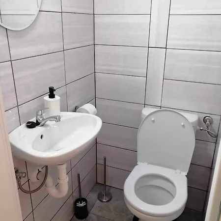 Vila Apartman Kika *